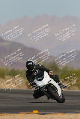 media/Nov-06-2023-Moto Forza (Mon) [[ce023d0744]]/3-Intermediate Group/Session 3 (Turn 5)/